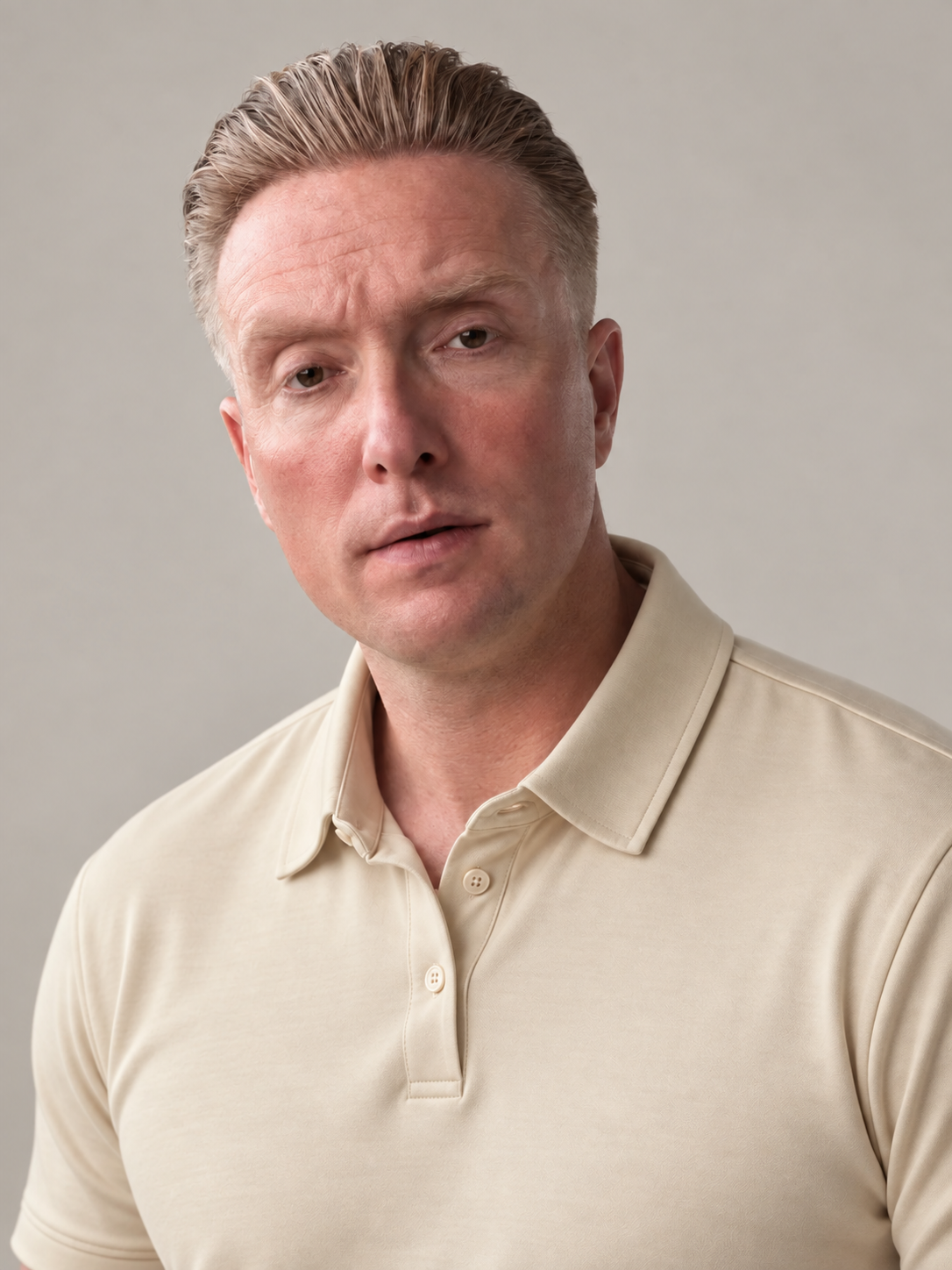 Zandkleurige Polo